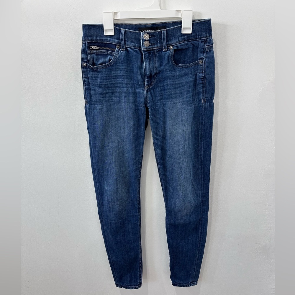 Classic Indigo Skinny Jeans